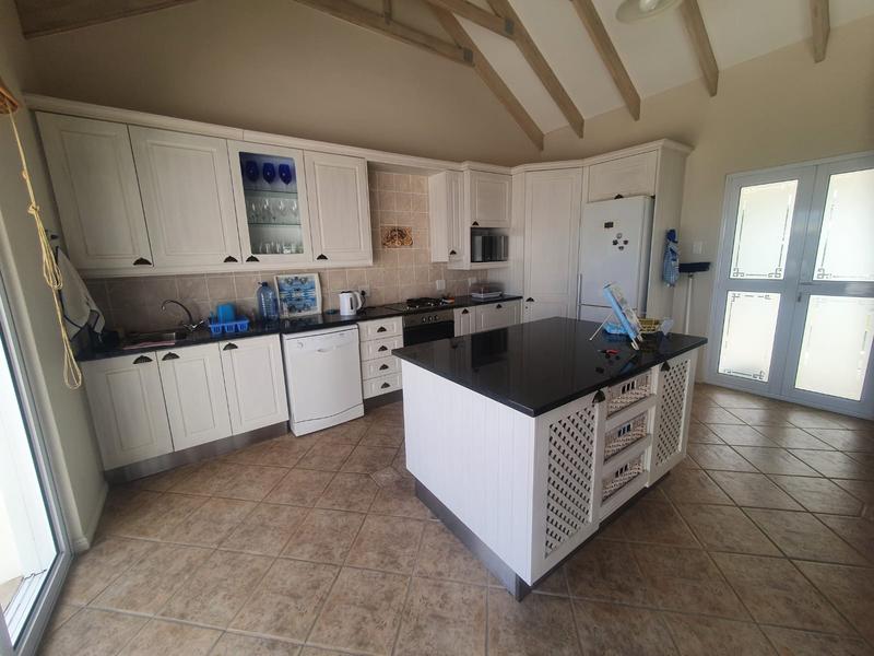 3 Bedroom Property for Sale in Franskraal Western Cape